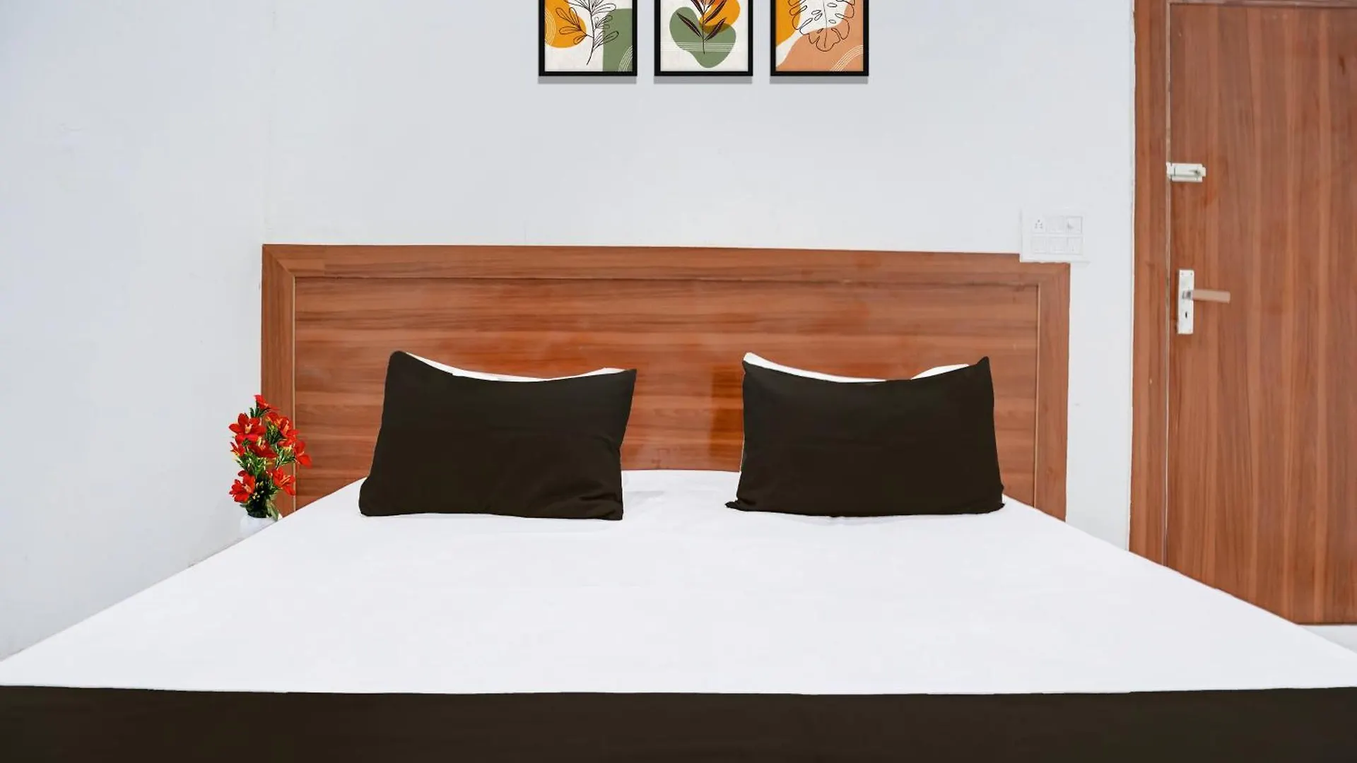 Super Hotel O Sikandra Near Akbar Tomb Agra  3*, Agra (Uttar Pradesh) Indien